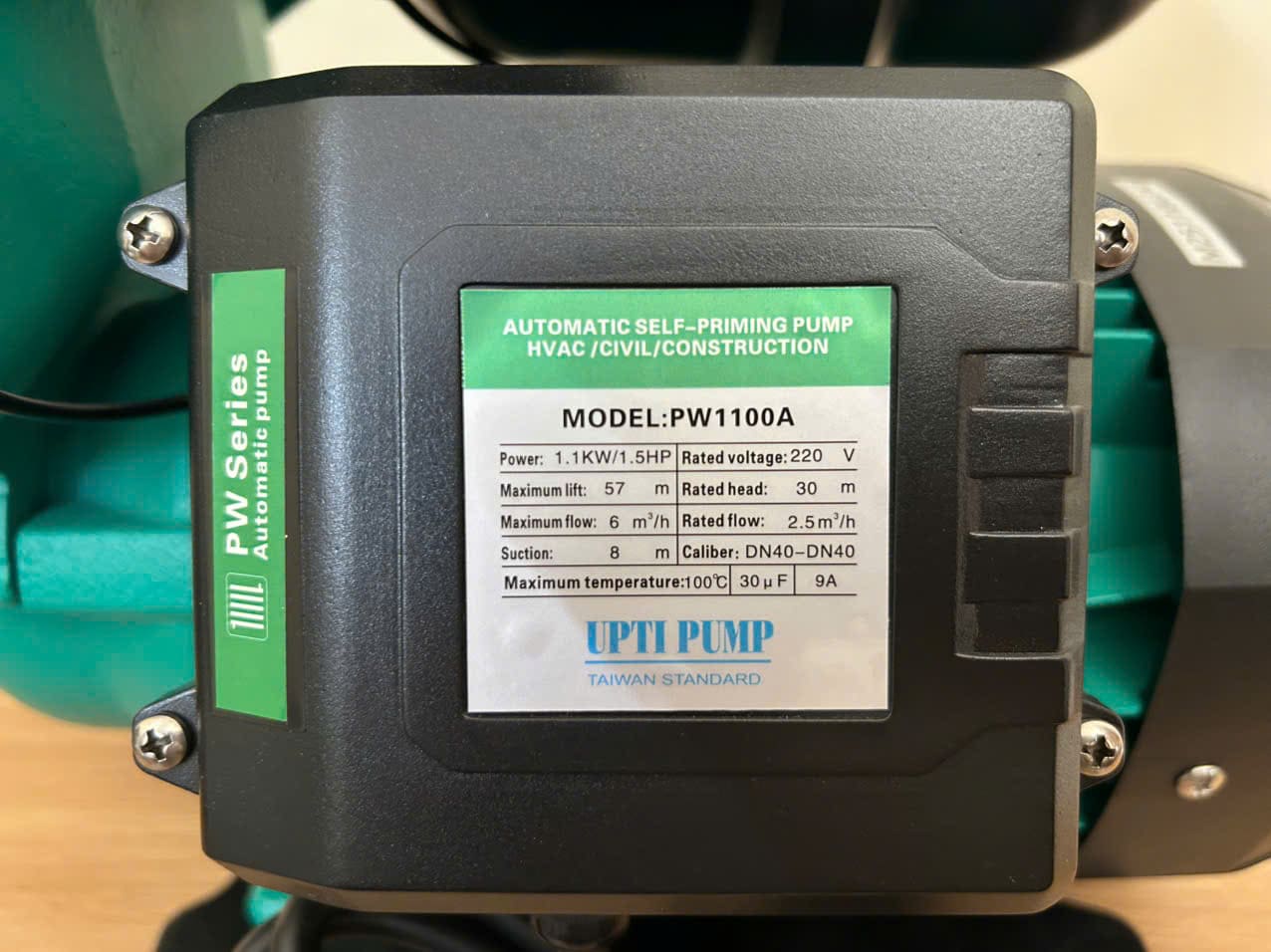 UPTI - Máy bơm tăng áp PW-200A-0.2KW-220V (200W - 220V)