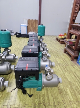 UPTI - Máy bơm tăng áp biến tần MHI-804E-380V-1.5KW (1.5KW -380V)